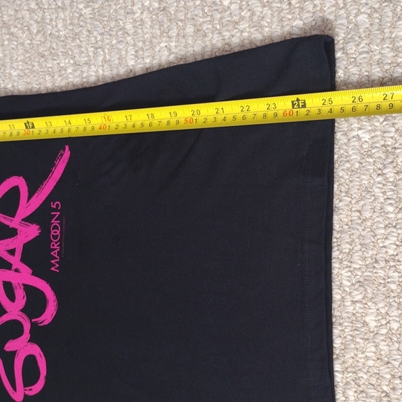 Maroon 5 Sugar Tshirt Size Medium - Picture 10 of 12